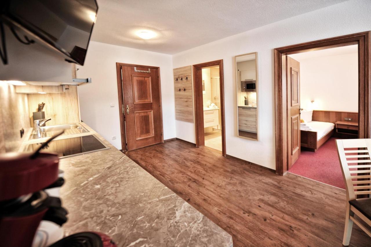 Haus Enzian Apartment Fiss Exterior foto
